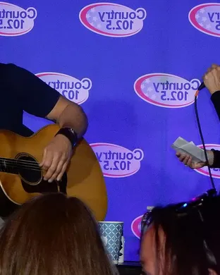 Joe Nichols Lynchburg