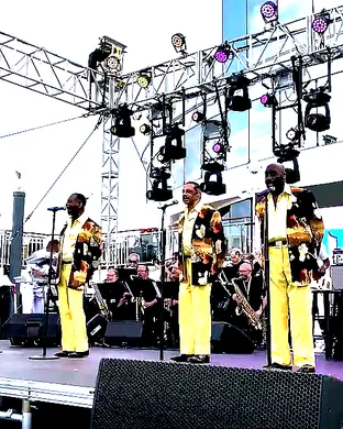 The Temptations & The Four Tops